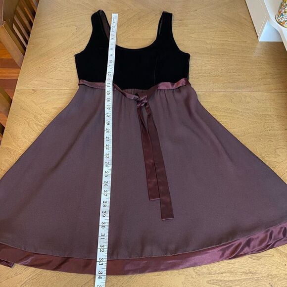 Vintage Chocolate Brown Velvet Bodice Cocktail Dress Size Small - Picture 7 of 7